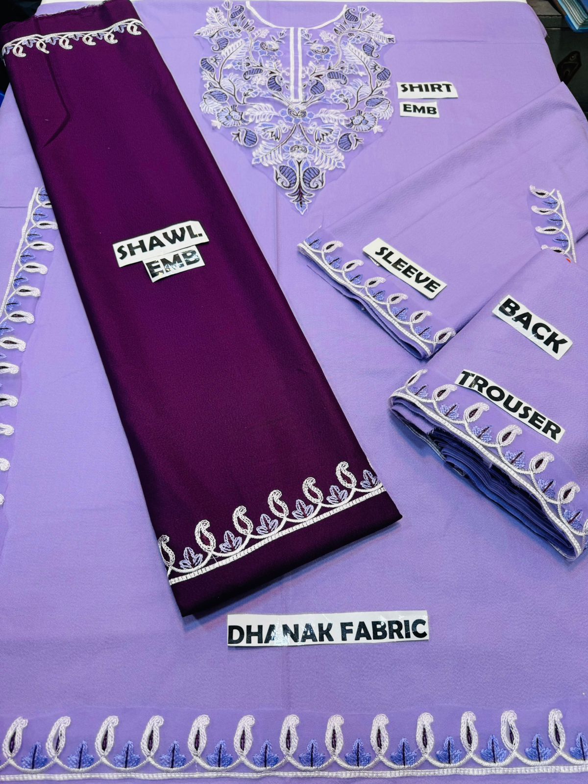 ZARA SHAHJAHAN -3PC EMBROIDERED DHANAK DRESS WITH EMBROIDERED DHANAK WOOL SHAWL- FW-110