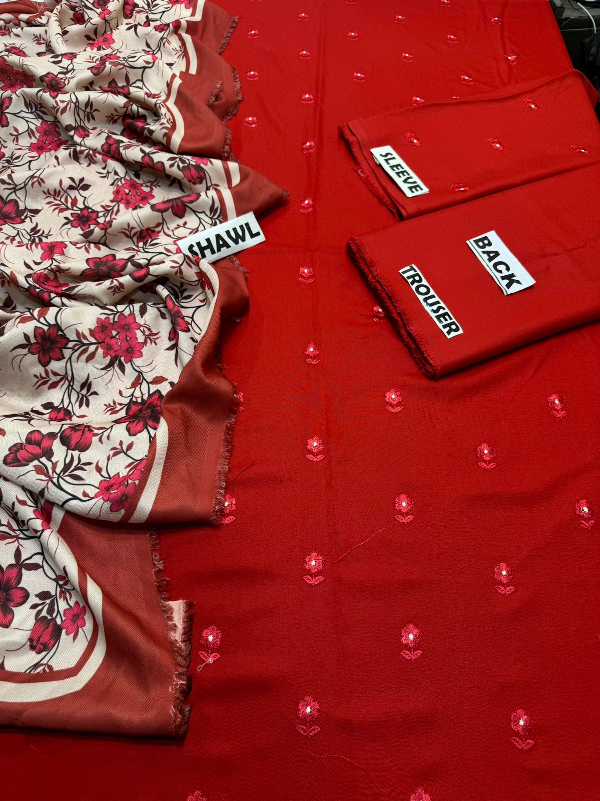 ZARA SHAHJAHAN -3PC EMBROIDERED DHANAK DRESS WITH DHANAK WOOL SHAWL- FW-135