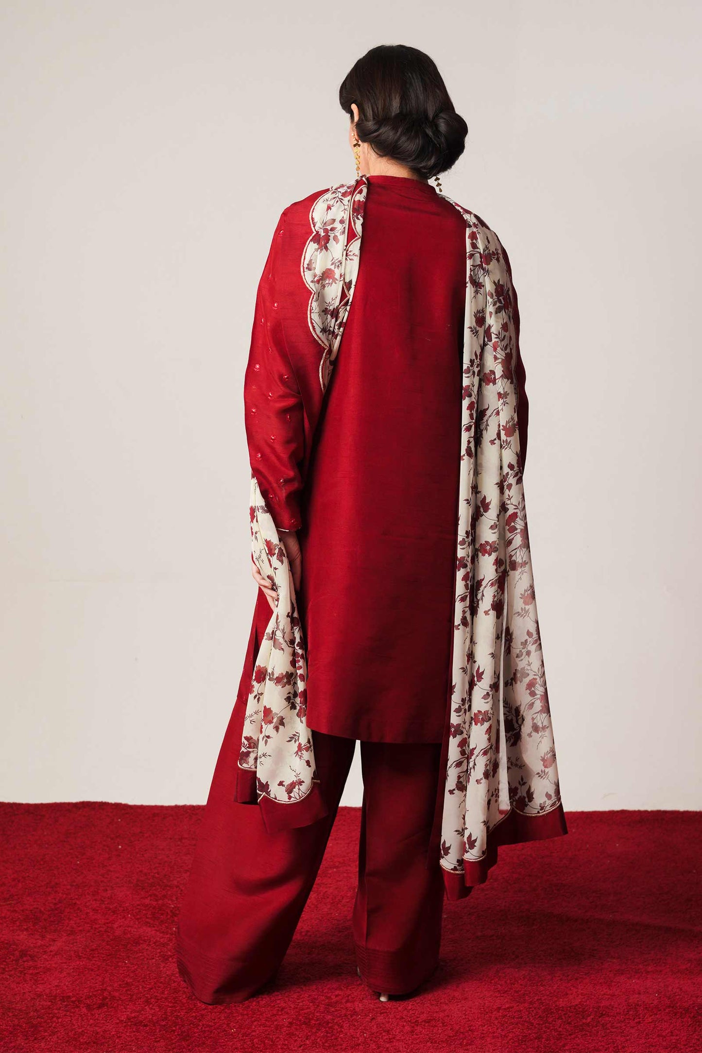 ZARA SHAHJAHAN -3PC EMBROIDERED DHANAK DRESS WITH DHANAK WOOL SHAWL- FW-135