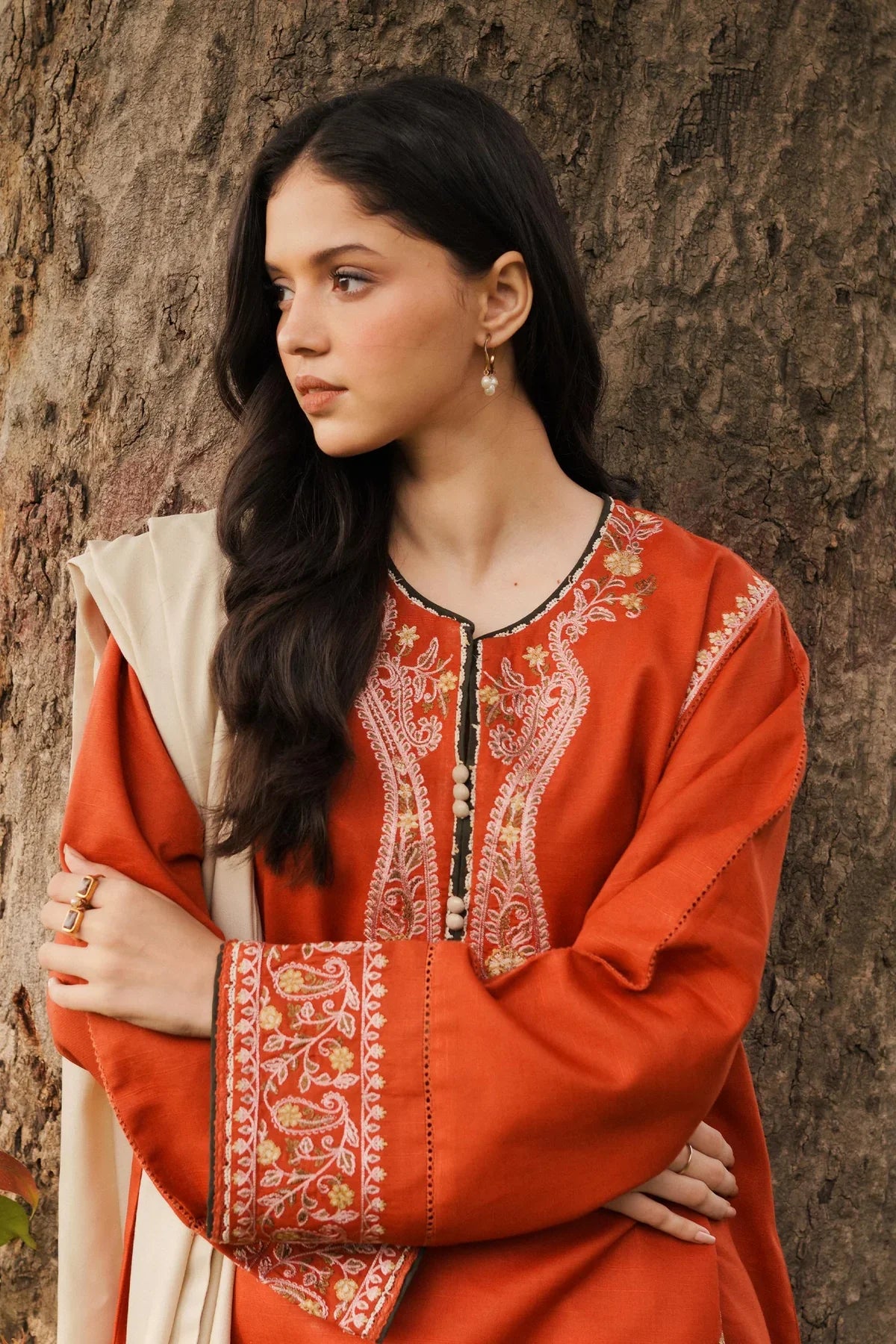 ZARA SHAHJAHAN -3PC EMBROIDERED DHANAK DRESS WITH EMBROIDERED DHANAK WOOL SHAWL- FW-108