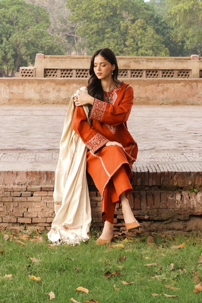 ZARA SHAHJAHAN -3PC EMBROIDERED DHANAK DRESS WITH EMBROIDERED DHANAK WOOL SHAWL- FW-108