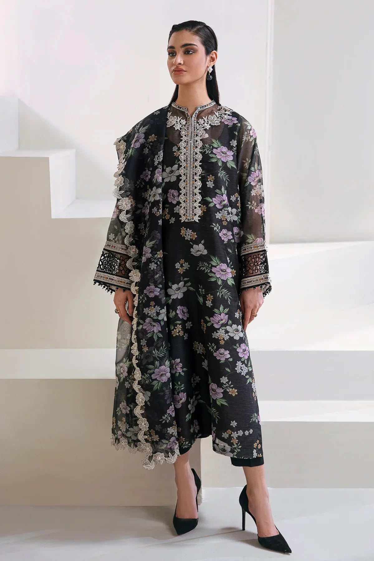 BAROQUE -3PC PRINTED LINEN DRESS WITH PRINTED LINEN DUPATTA- FW-35
