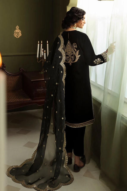 BAROQUE -3PC FANCY HEAVY EMBROIDERED VELVET DRESS WITH 4 SIDE EMBROIDERED HEAVY ORGANZA DUPATTA- FPW-89
