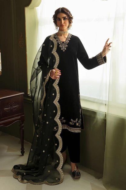 BAROQUE -3PC FANCY HEAVY EMBROIDERED VELVET DRESS WITH 4 SIDE EMBROIDERED HEAVY ORGANZA DUPATTA- FPW-89