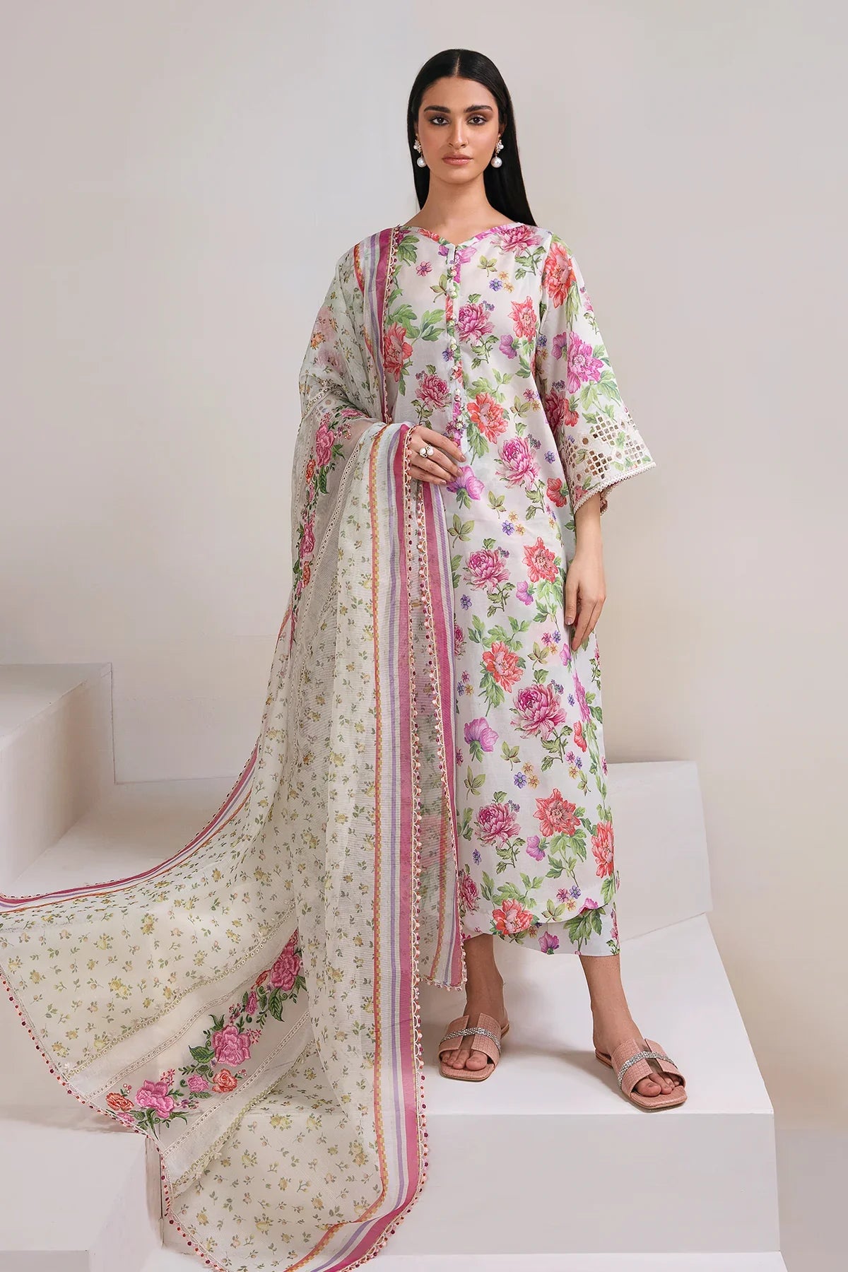 BAROQUE -3PC PRINTED LINEN DRESS WITH PRINTED LINEN DUPATTA- FW-05